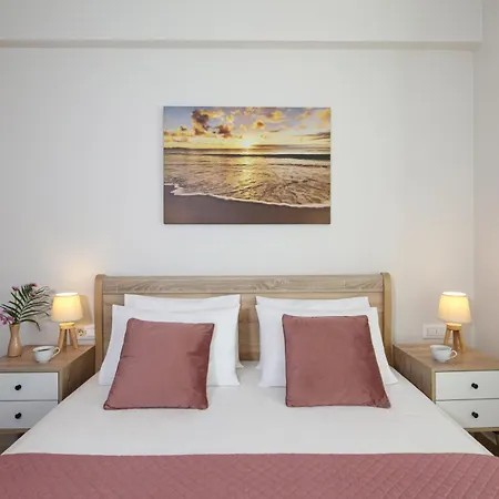 Galanthus 2 Apartment *